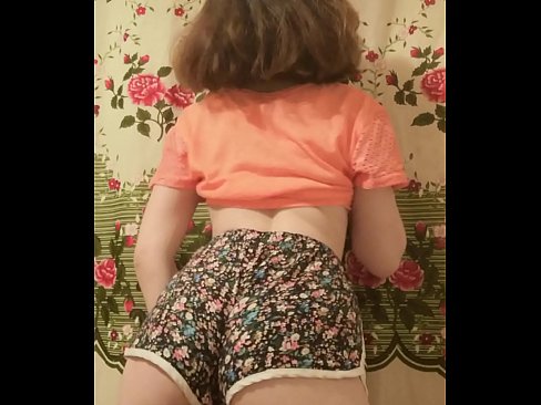 ❤️ Sexy young babe stripping off her shorts on camera ❤️❌  Sex at us pl.studiya-lpg-massazha-na-metro-vodnyj-stadion.ru ❤